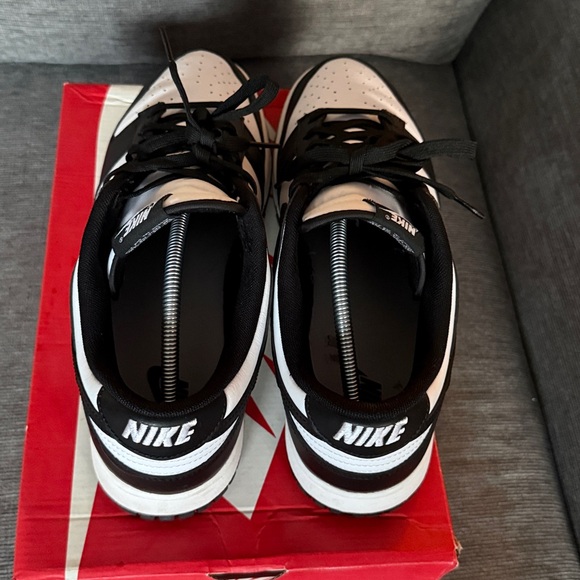 Nike Dunks - Picture 4 of 5